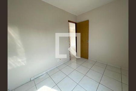 Quarto 1 de apartamento para alugar com 2 quartos, 47m² em Bairro Jardim Nossa Senhora das Graças, Cotia