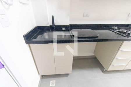 Sala/Cozinha de apartamento para alugar com 1 quarto, 55m² em Água Verde, Curitiba