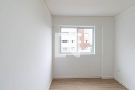 Quarto de apartamento para alugar com 1 quarto, 55m² em Água Verde, Curitiba