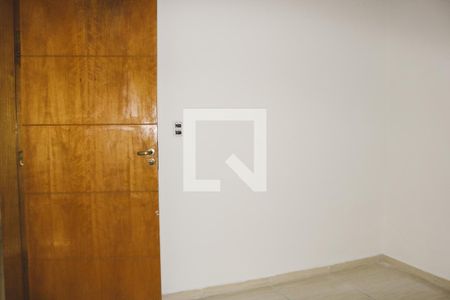 Quarto 2 de apartamento para alugar com 2 quartos, 45m² em Parque Peruche, São Paulo