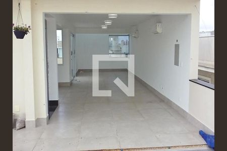 Casa à venda com 4 quartos, 384m² em Adalgisa, Osasco