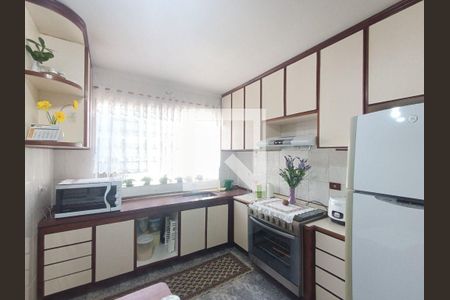 Casa à venda com 3 quartos, 229m² em Vila Príncipe de Gales, Santo André