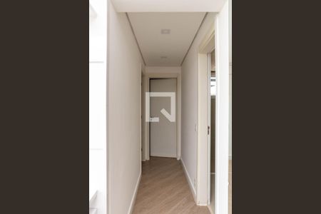 Corredor de apartamento à venda com 2 quartos, 44m² em Jardim Gracinda, Guarulhos