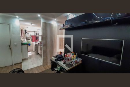 Sala de apartamento para alugar com 2 quartos, 45m² em São Pedro, Osasco