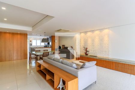 Sala de casa de condomínio à venda com 4 quartos, 491m² em Campo Belo, São Paulo