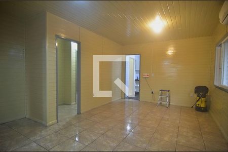 Casa 1 - Sala de casa para alugar com 5 quartos, 90m² em Niterói, Canoas