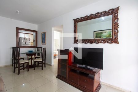 Sala de apartamento para alugar com 2 quartos, 65m² em Barra da Tijuca, Rio de Janeiro