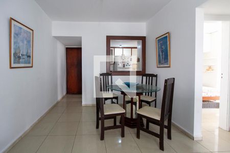 Sala de apartamento para alugar com 2 quartos, 65m² em Barra da Tijuca, Rio de Janeiro