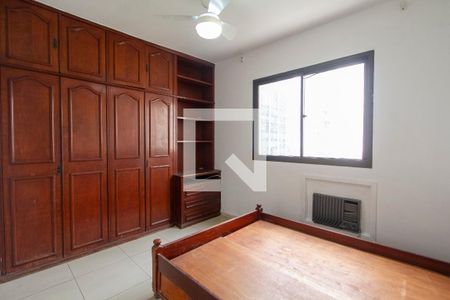 Quarto 1 suíte  de apartamento para alugar com 2 quartos, 65m² em Barra da Tijuca, Rio de Janeiro