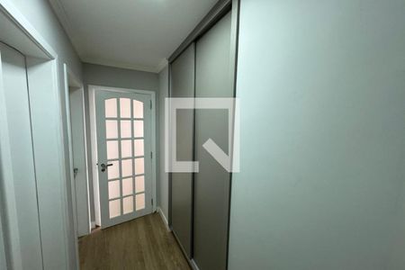 Corredor Interno de apartamento para alugar com 3 quartos, 115m² em Jardim Irajá, Ribeirão Preto