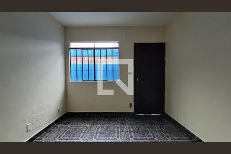 Casa à venda com 3 quartos, 115m² em Parque Capuava, Santo André