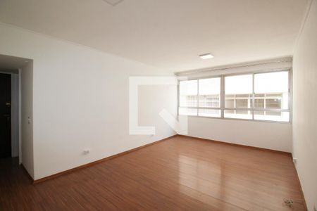 Apartamento para alugar com 79m², 2 quartos e 1 vagaSala