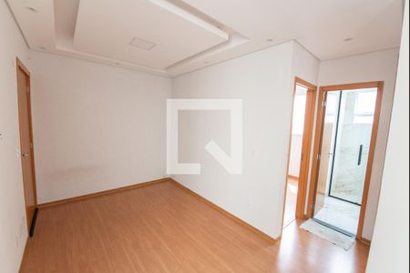 Sala de apartamento para alugar com 2 quartos, 40m² em  Granjas Santa Terezinha, Taubaté