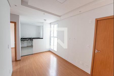 Sala de apartamento para alugar com 2 quartos, 40m² em  Granjas Santa Terezinha, Taubaté