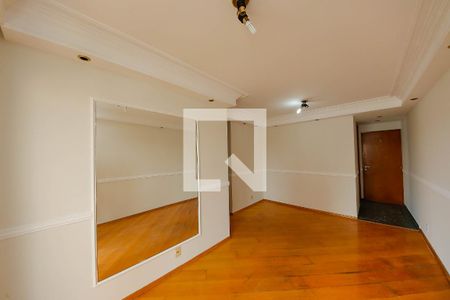 Sala de apartamento para alugar com 3 quartos, 72m² em Vila Graciosa, São Paulo