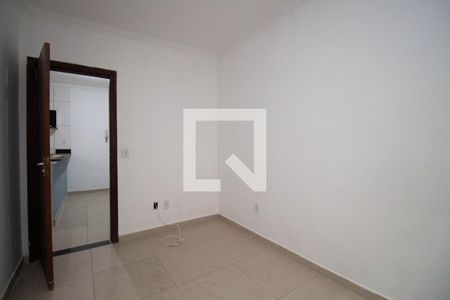 Quarto 1 de apartamento para alugar com 2 quartos, 45m² em Guará Ii, Brasília