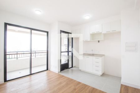 Sala de apartamento para alugar com 2 quartos, 45m² em Km 18, Osasco