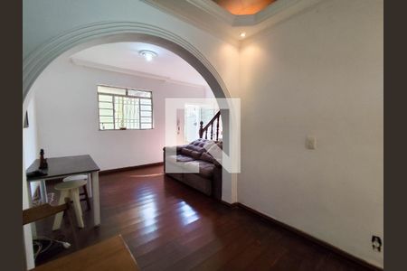 Sala de casa à venda com 2 quartos, 72m² em Santa Ines, Belo Horizonte