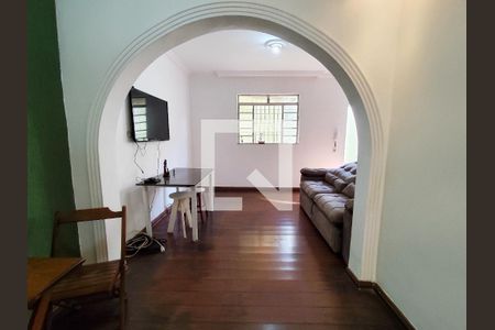 Sala de casa à venda com 2 quartos, 72m² em Santa Ines, Belo Horizonte