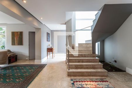 Sala de casa à venda com 4 quartos, 350m² em Jardim Luzitania, São Paulo