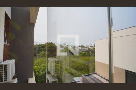 Sala _Vista de apartamento para alugar com 2 quartos, 120m² em Lagoa Pequena, Florianópolis