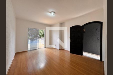 Sala de casa à venda com 3 quartos, 161m² em Parque Marajoara, Santo André