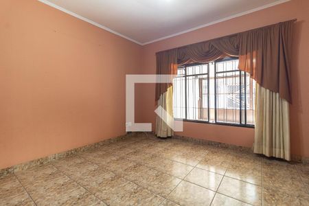 Sala de casa à venda com 3 quartos, 220m² em Jardim Patente, São Paulo