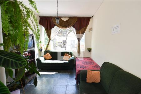 Sala de casa à venda com 3 quartos, 400m² em Santa Efigênia, Belo Horizonte