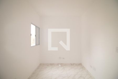 Quarto 2 de apartamento para alugar com 2 quartos, 42m² em Vila Nivi, São Paulo