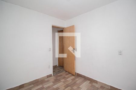 Quarto 1 de casa para alugar com 2 quartos, 40m² em Vila Penteado, São Paulo