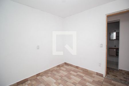 Quarto 1 de casa para alugar com 2 quartos, 40m² em Vila Penteado, São Paulo