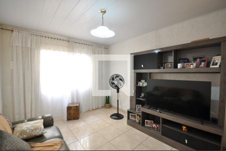 Casa à venda com 125m², 3 quartos e 2 vagasSala