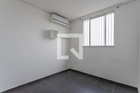 Quarto 2 de apartamento à venda com 2 quartos, 48m² em Jardim Dona Leopoldina, Porto Alegre