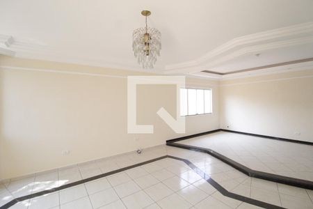 Sala 1 de casa para alugar com 4 quartos, 201m² em Santa Mônica, Uberlândia