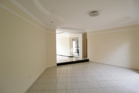 Sala 2 de casa para alugar com 4 quartos, 201m² em Santa Mônica, Uberlândia