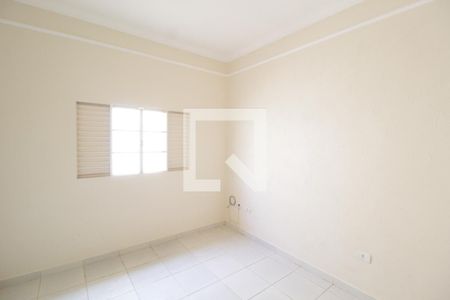 Quarto 1 de casa para alugar com 4 quartos, 201m² em Santa Mônica, Uberlândia