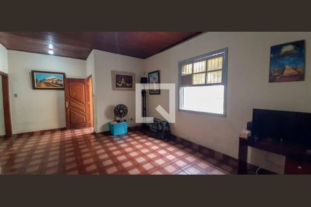 Sala de casa à venda com 3 quartos, 255m² em Bonfim, Osasco