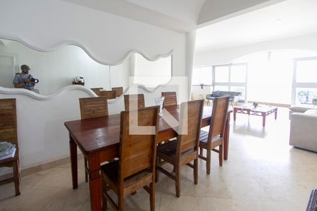 Sala de apartamento à venda com 4 quartos, 186m² em Barra da Tijuca, Rio de Janeiro