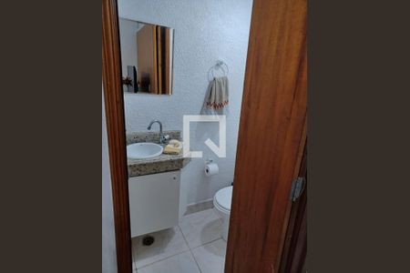 Lavabo de casa à venda com 3 quartos, 110m² em Jardim Alzira, São Paulo