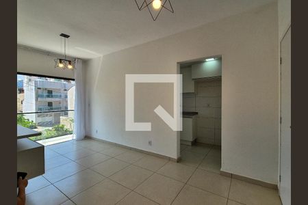 Sala de apartamento à venda com 2 quartos, 54m² em Vargem Pequena, Rio de Janeiro