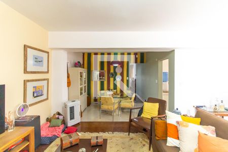 Sala de TV de casa à venda com 3 quartos, 360m² em Lapa, São Paulo