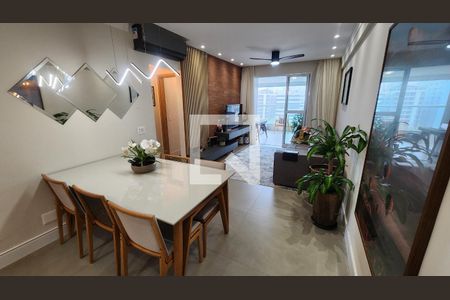 Sala de apartamento para alugar com 3 quartos, 134m² em Gonzaga, Santos