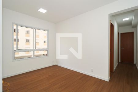 Sala de apartamento à venda com 2 quartos, 46m² em Jardim Maria Luiza, Osasco