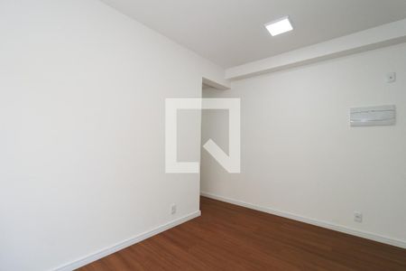 Sala de apartamento para alugar com 2 quartos, 46m² em Jardim Maria Luiza, Osasco