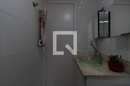 Banheiro Social de apartamento à venda com 3 quartos, 64m² em Jardim Japao, São Paulo