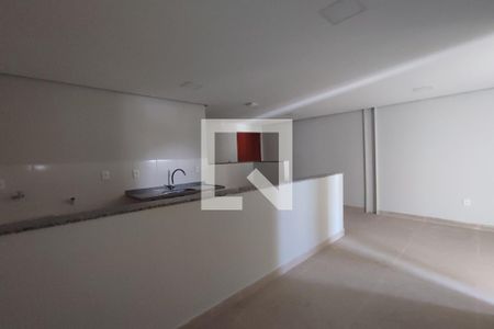 Sala de apartamento para alugar com 2 quartos, 65m² em Jacarepaguá, Rio de Janeiro