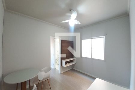 Sala de apartamento para alugar com 1 quarto, 57m² em Cambuí, Campinas