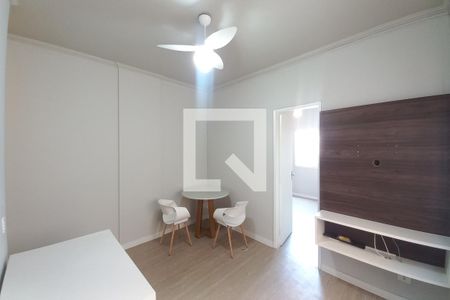 Sala de apartamento à venda com 1 quarto, 57m² em Cambuí, Campinas