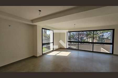 Foto 23 de casa à venda com 4 quartos, 350m² em Jardim Panorama, São Paulo