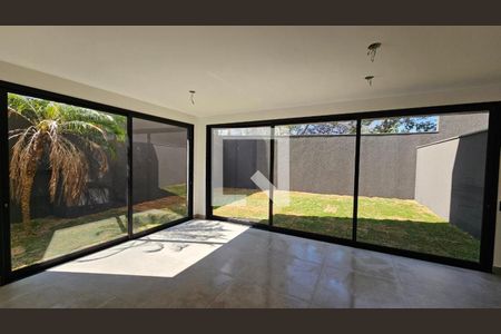 Foto 34 de casa à venda com 4 quartos, 350m² em Jardim Panorama, São Paulo